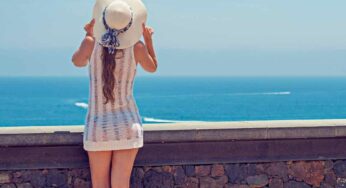 Vacanze brevi sotto il sole? Occhio a questo fattore: la tua pelle potrebbe subire gravi conseguenze
